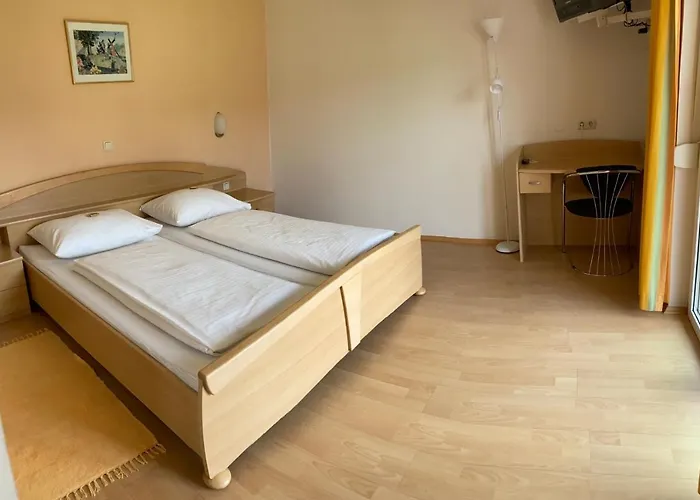 Zum Goldenen Loewen - Nebenhaus Bed and Breakfast